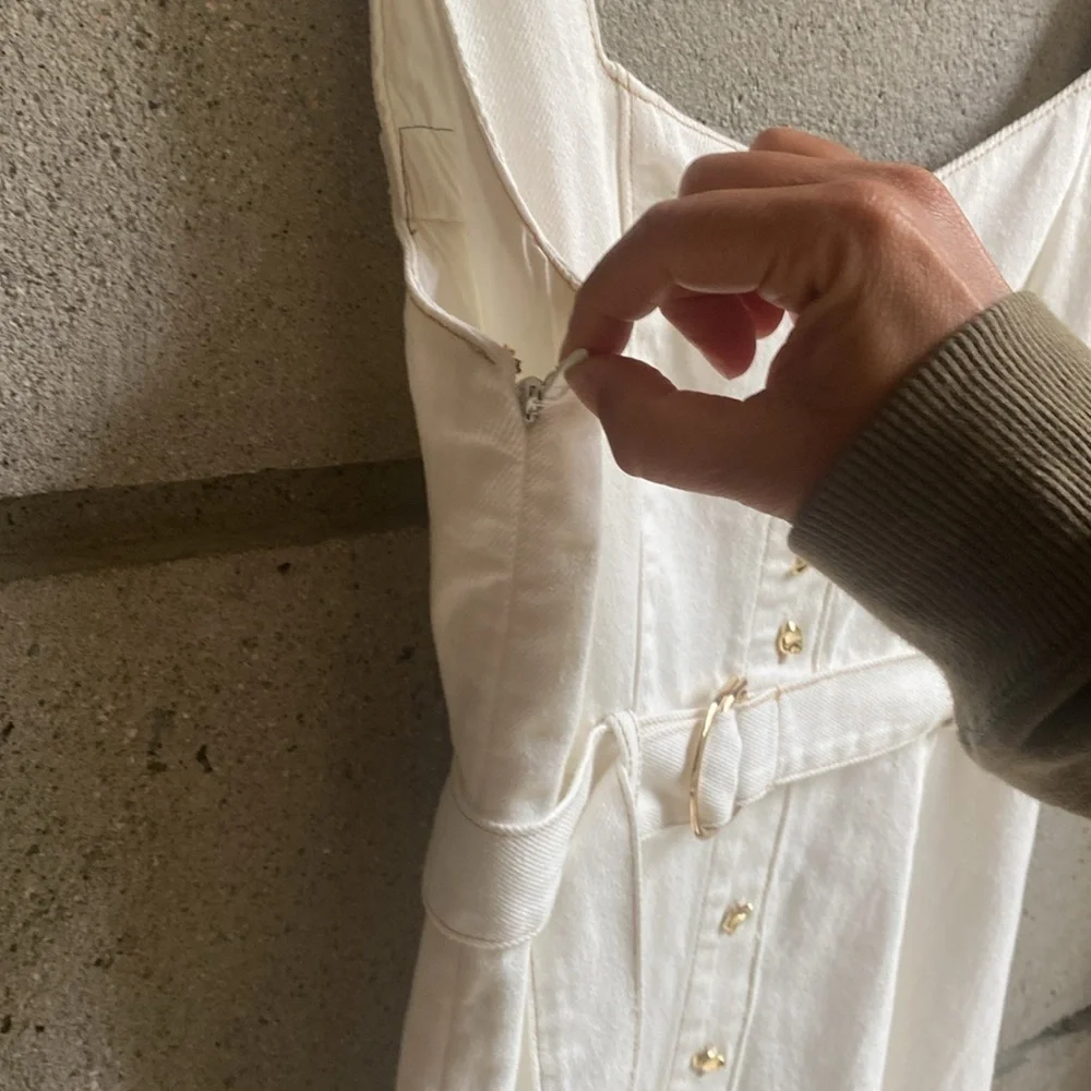 EVER NEW (Australia) White Denim Dress - Picture 4 of 13